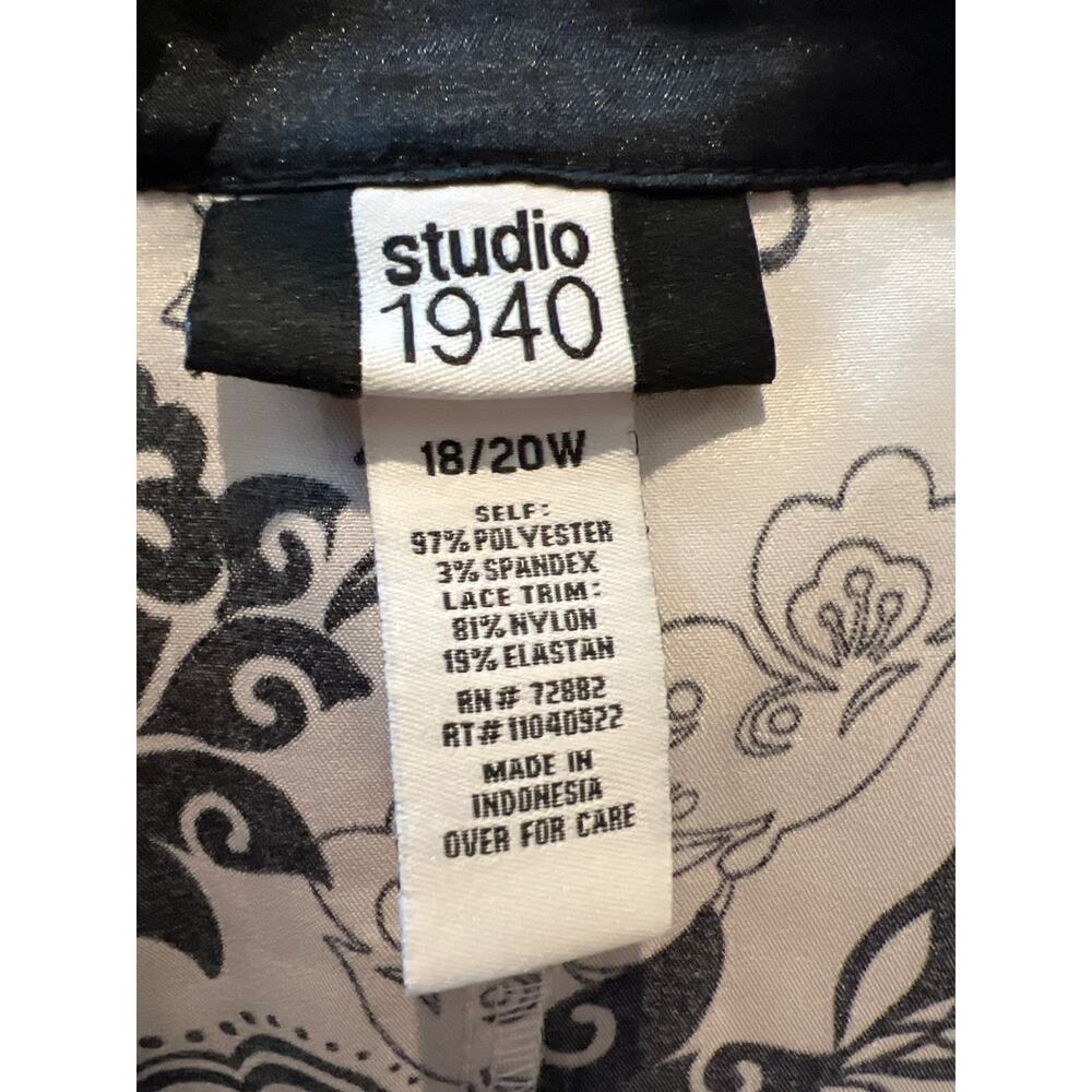Studio 1940 Y2K Goth Black/White Satin/Lace Floral Button Down Blouse Top 18/20W - Picture 7 of 8